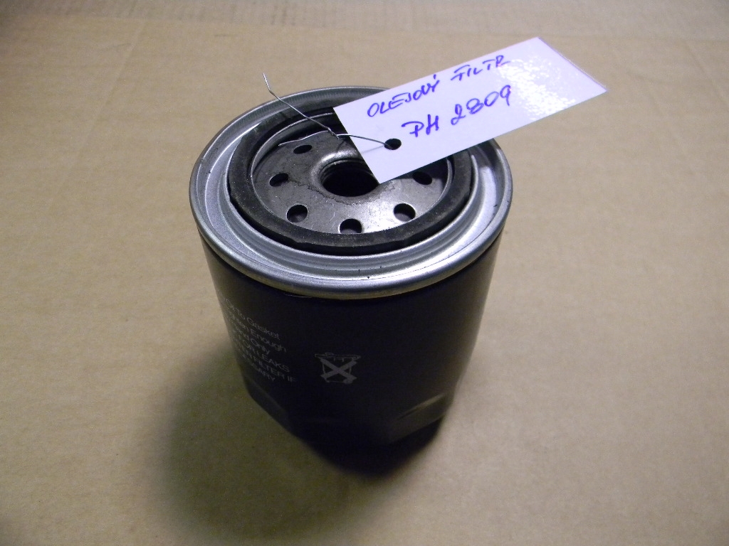 fram-filtr-olejovy-ph2809_1