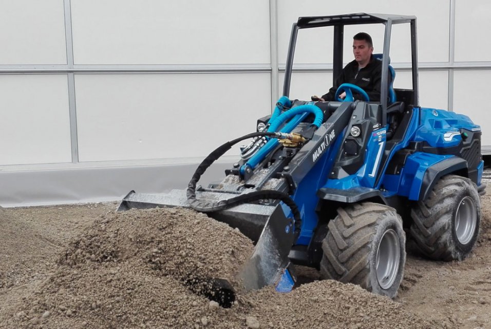 _multione-c890030-tridici-lopata_1