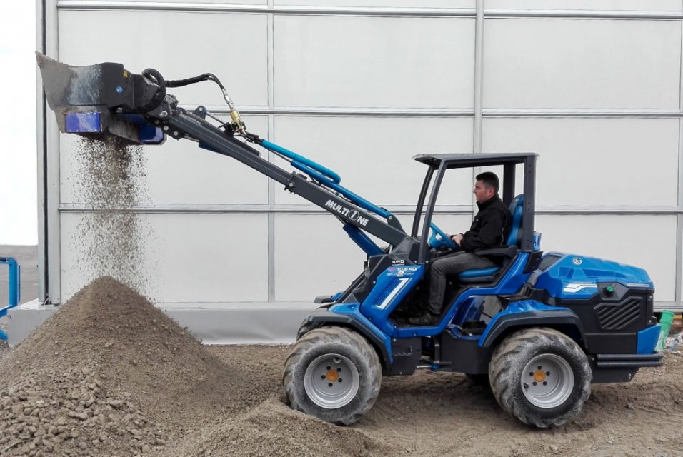 _multione-c890030-tridici-lopata_2