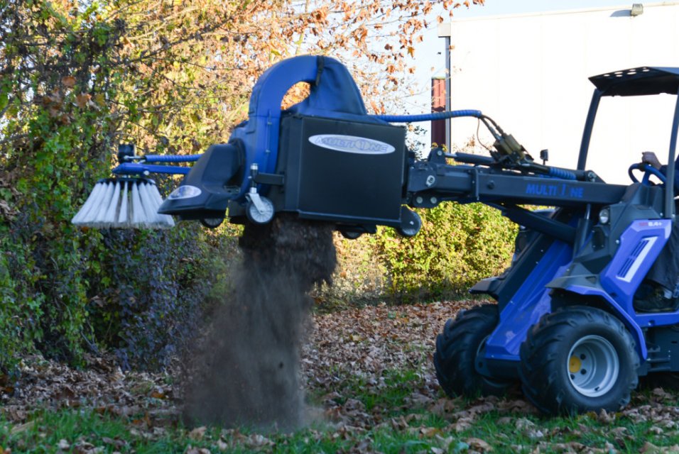 _multione-c890239-vysavac-listi-a-necistot_2