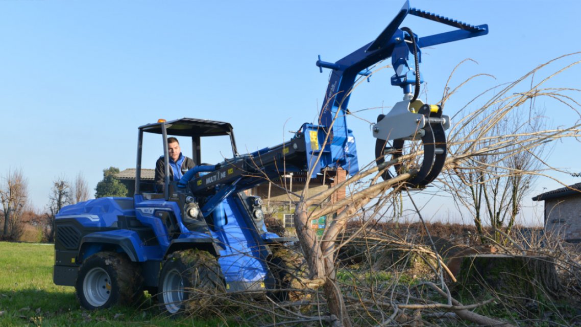 _multione-c890586-drapak-na-drevo_2