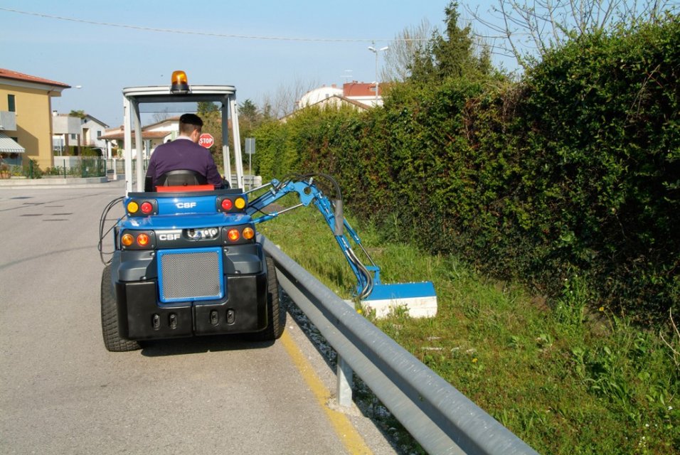 _multione-c890600-prikopovy-mulcovac-dz2