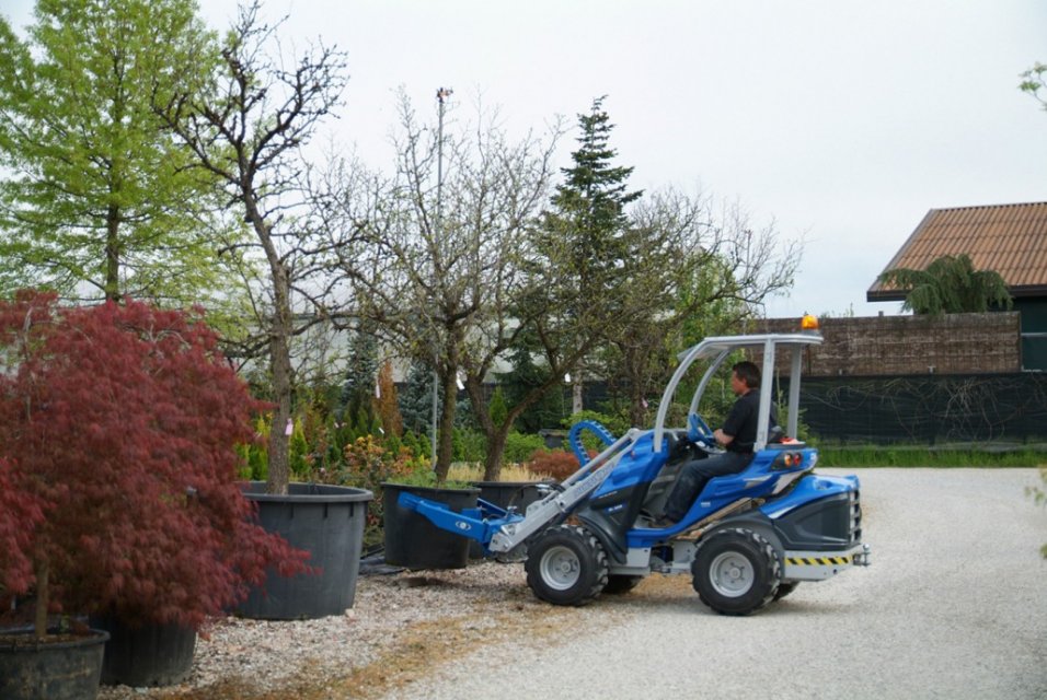 _multione-c890721-kleste-na-kvetinace