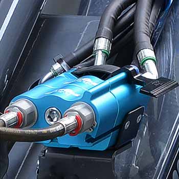 Multikonektor pre pripojenie pracovnej hydrauliky - Multione