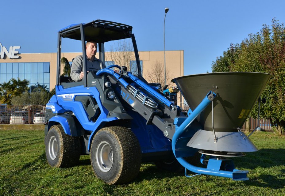 _multione-posypove-zarizeni-predni_1